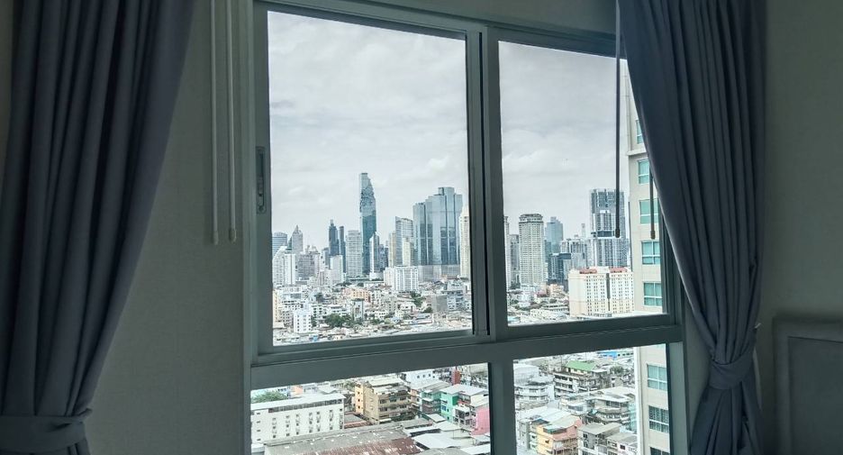 Condo en alquiler de 2 habitaciones en Yan Nawa, Bangkok