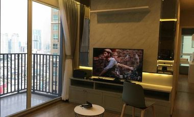 Condo en alquiler de 2 habitaciones en Yan Nawa, Bangkok