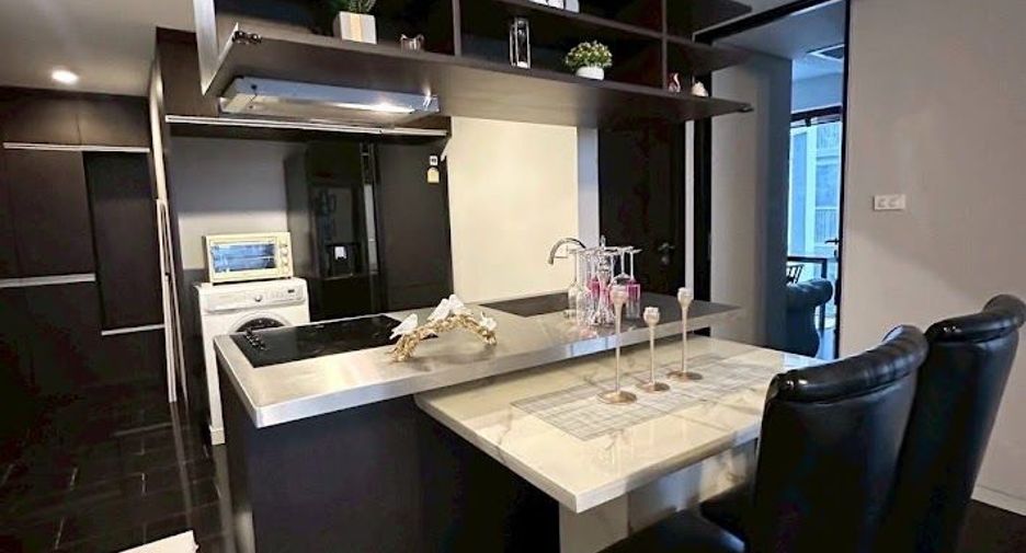 For rent and for sale 2 bedrooms condo in Watthana, Bangkok