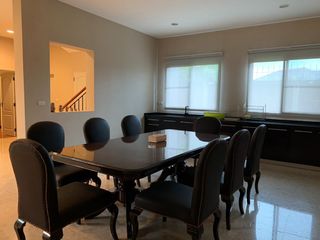 For rent and for sale 5 bedrooms house in Khan Na Yao, Bangkok