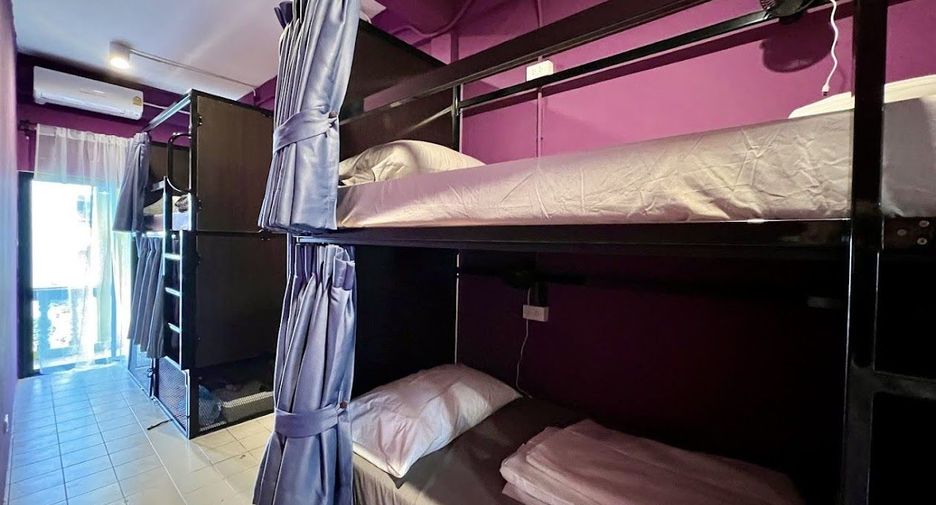 For rent 5 bedrooms hotel in Bang Rak, Bangkok