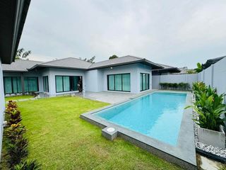 Villa zur Miete mit 3 Zimmer in Bang Lamung, Chonburi