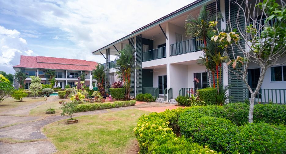 À vendre 2 chambres condo à Klaeng, Rayong