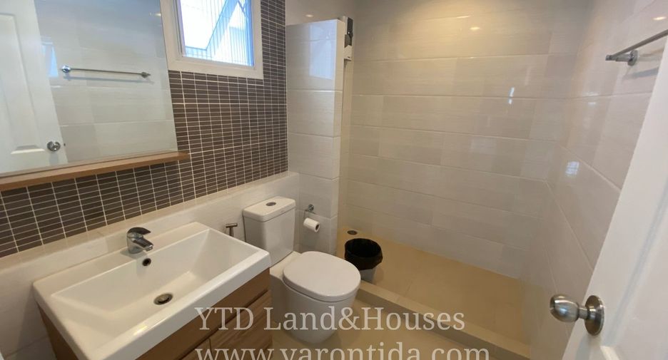 For rent 4 bedrooms house in Prawet, Bangkok