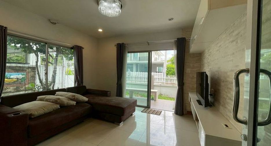 For rent and for sale 3 bedrooms house in Si Racha, Chonburi