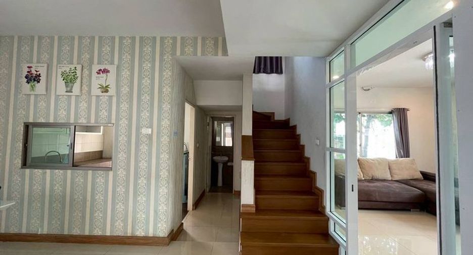 For rent and for sale 3 bedrooms house in Si Racha, Chonburi
