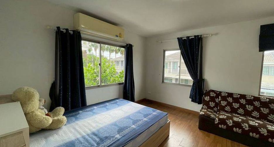 For rent and for sale 3 bedrooms house in Si Racha, Chonburi