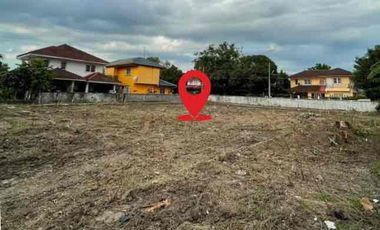 Terreno en venta en Khlong Sam Wa, Bangkok