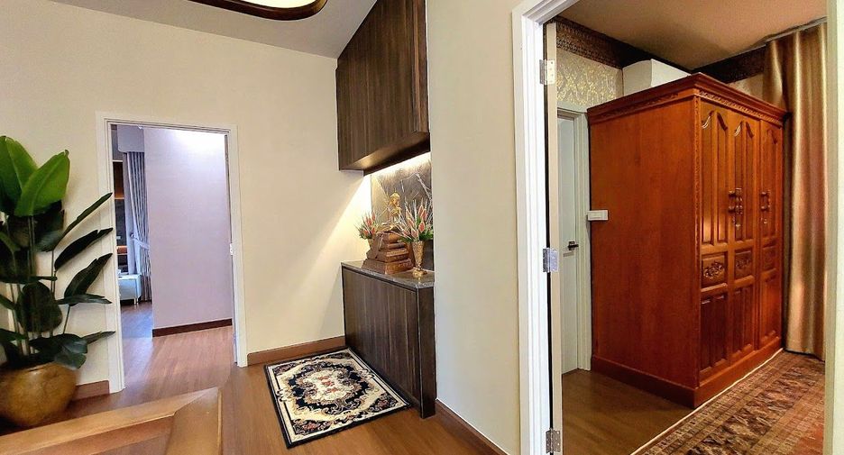 出租 和 出售 4 卧室 独立屋 在 Lat Krabang, 曼谷