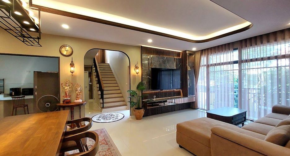 出租 和 出售 4 卧室 独立屋 在 Lat Krabang, 曼谷