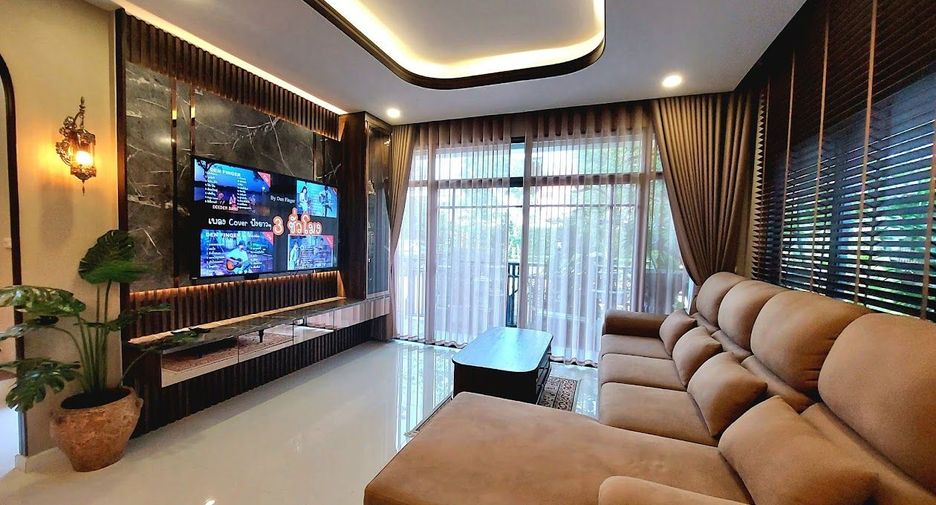 出租 和 出售 4 卧室 独立屋 在 Lat Krabang, 曼谷