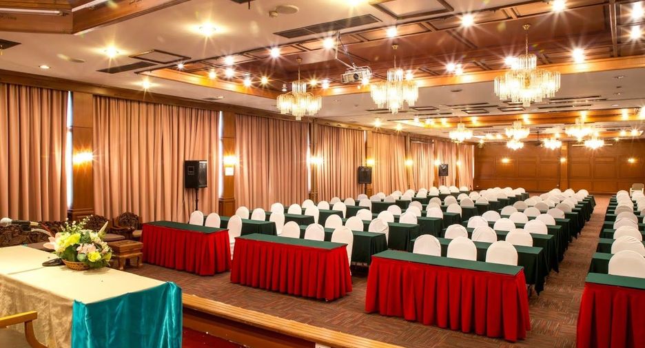For sale 104 bedrooms hotel in Mueang Phrae, Phrae
