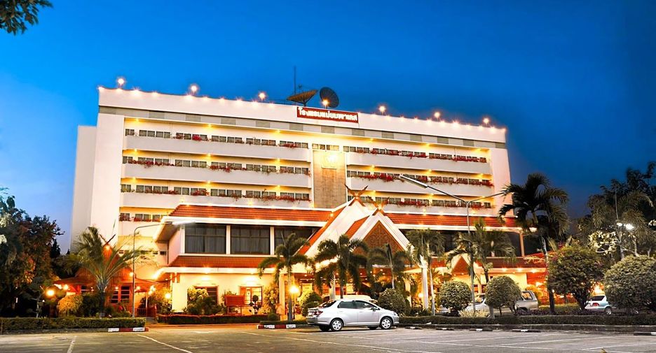 For sale 104 bedrooms hotel in Mueang Phrae, Phrae