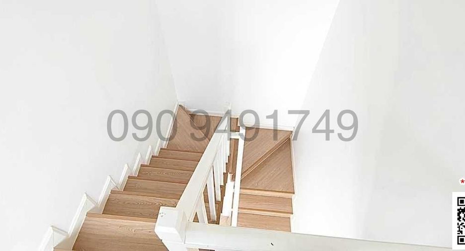 For rent 2 bedrooms townhouse in Khlong Luang, Pathum Thani