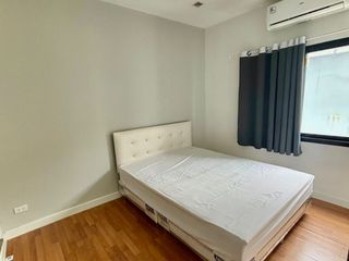 Casa adosada en alquiler y en venta de 4 habitaciones en Chatuchak, Bangkok