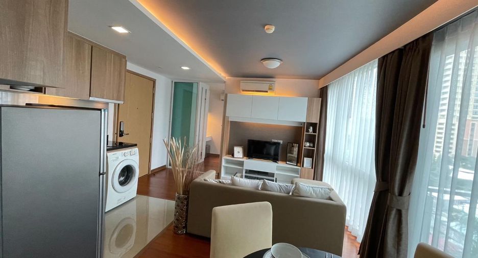 For sale 2 bedrooms condo in Watthana, Bangkok