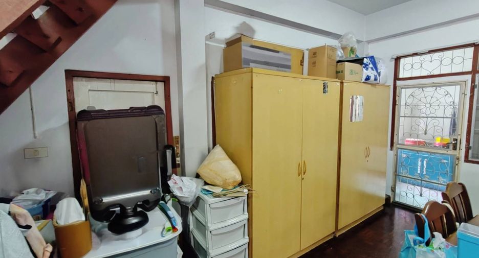 Casa en venta de 3 habitaciones en Bang Sue, Bangkok