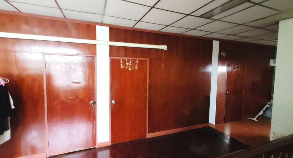 Casa en venta de 3 habitaciones en Bang Sue, Bangkok