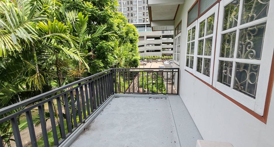 Casa en venta de 3 habitaciones en Bang Sue, Bangkok