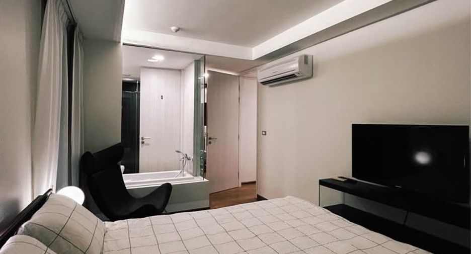 For rent 2 bedrooms condo in Watthana, Bangkok