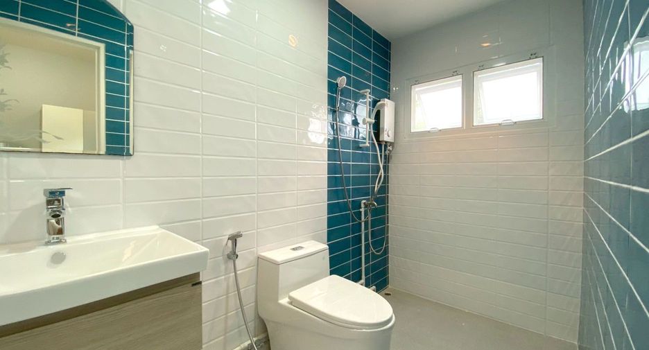 For rent 3 bedrooms house in Mueang Chiang Mai, Chiang Mai