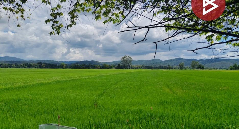 À vendre terrain à Thong Saen Khan, Uttaradit