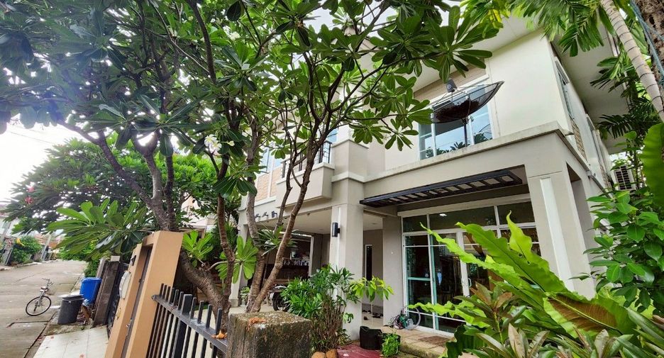 For sale 3 bedrooms house in Pak Kret, Nonthaburi