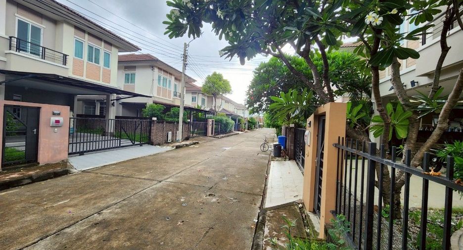 For sale 3 bedrooms house in Pak Kret, Nonthaburi