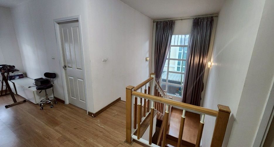 For sale 3 bedrooms house in Pak Kret, Nonthaburi
