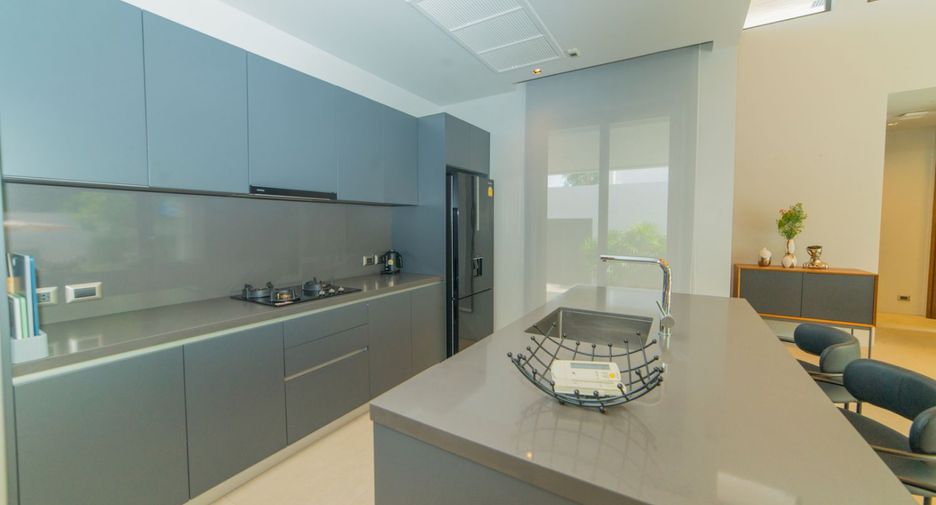 For rent 3 bedrooms villa in Thalang, Phuket