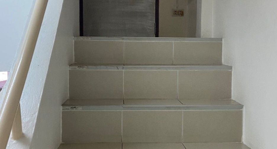 For sale retail Space in Thanyaburi, Pathum Thani
