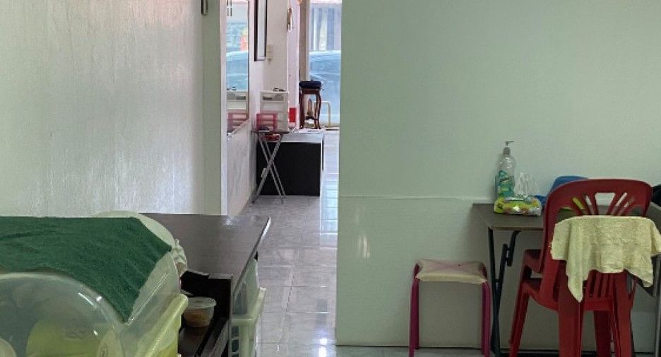 For sale retail Space in Thanyaburi, Pathum Thani