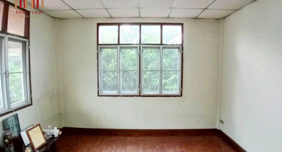 For sale 3 bedrooms house in Pak Kret, Nonthaburi