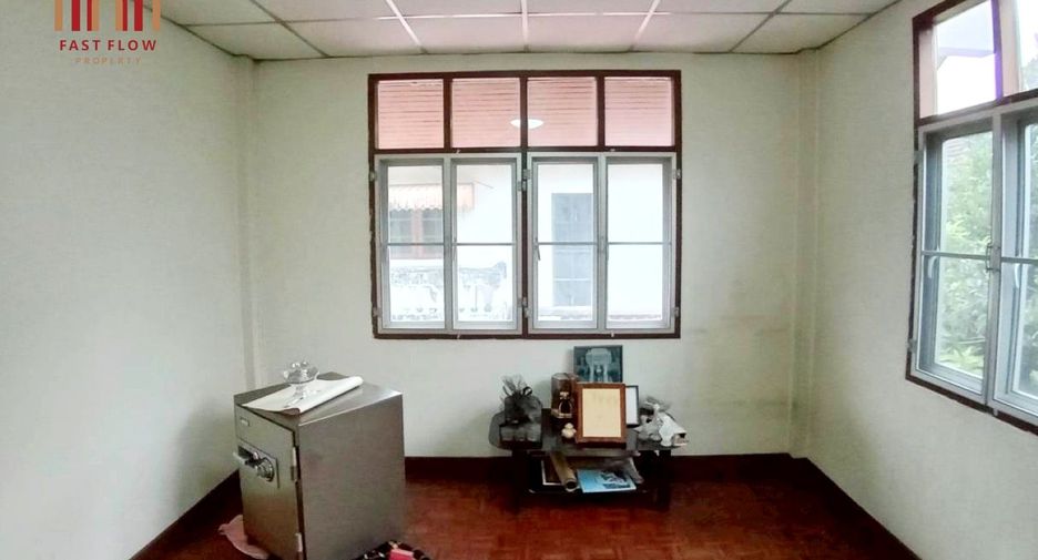For sale 3 bedrooms house in Pak Kret, Nonthaburi