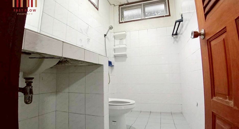 For sale 3 bedrooms house in Pak Kret, Nonthaburi