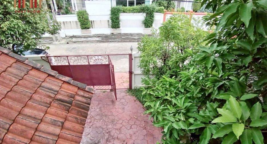 For sale 3 bedrooms house in Pak Kret, Nonthaburi