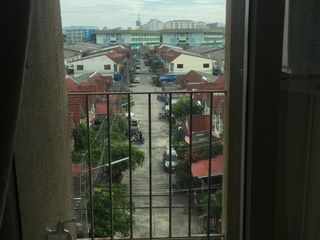 For sale 1 bed condo in Si Racha, Chonburi