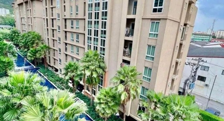 For sale 1 bed condo in Si Racha, Chonburi