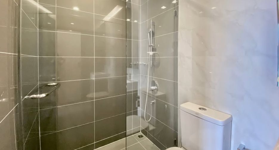 Продажа 1 кровать кондо в Щаттхана, Бангкок