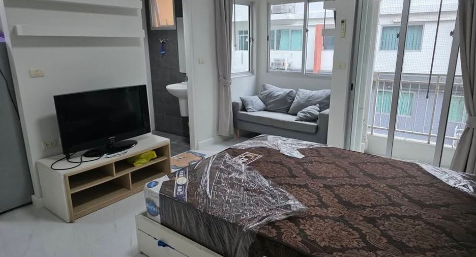 À vendre 1 chambre condo à Phra Khanong, Bangkok