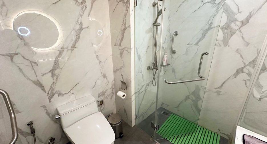 Wohnung zum Kauf mit 4 Zimmer in Bang Kho Laem, Bangkok