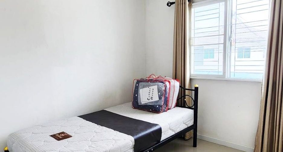For sale 3 bedrooms townhouse in Khlong Luang, Pathum Thani