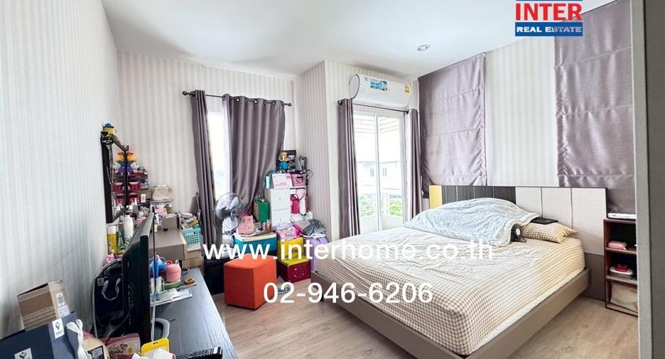 For sale 3 bedrooms house in Mueang Pathum Thani, Pathum Thani