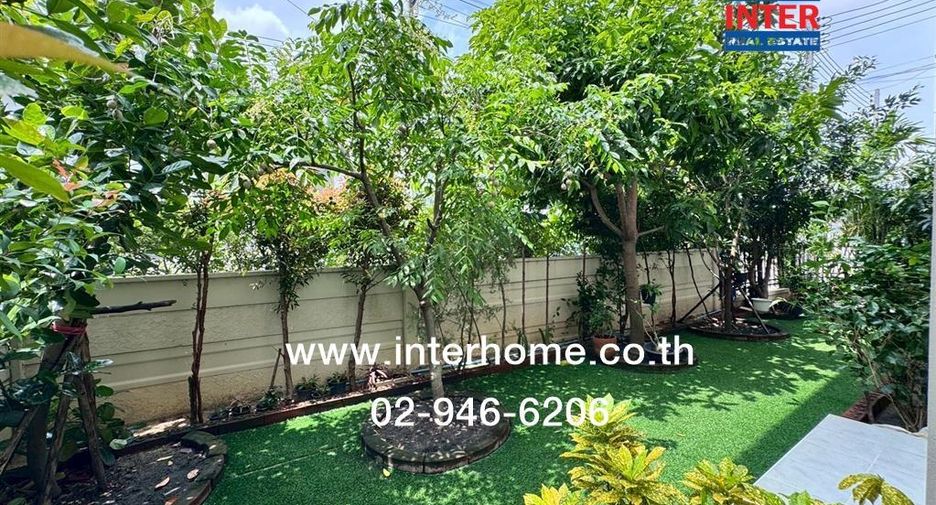 For sale 3 bedrooms house in Mueang Pathum Thani, Pathum Thani