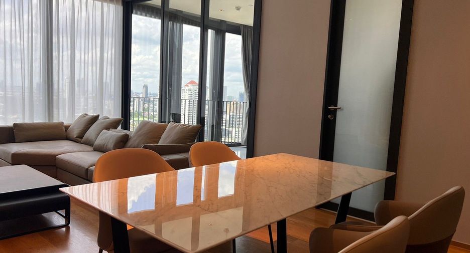 Condo en alquiler de 2 habitaciones en Khlong Toei, Bangkok