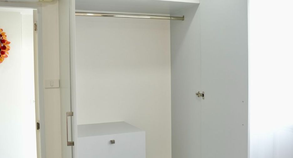 Продажа 1 кровать кондо в Банг Капи, Бангкок