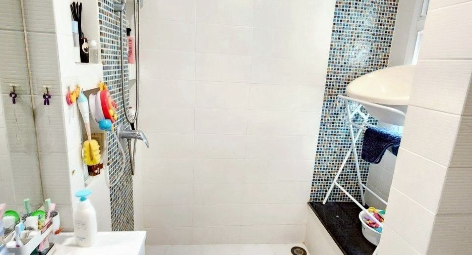 Casa en venta de 4 habitaciones en Mueang Nonthaburi, Nonthaburi