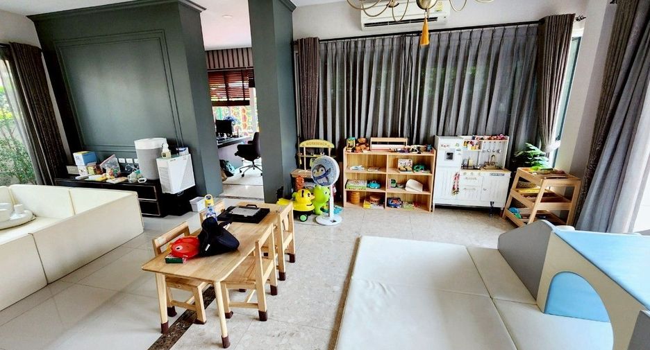 Casa en venta de 4 habitaciones en Mueang Nonthaburi, Nonthaburi