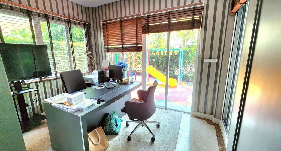 Casa en venta de 4 habitaciones en Mueang Nonthaburi, Nonthaburi