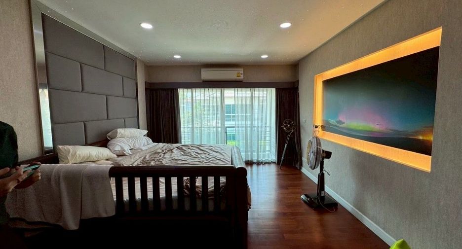Casa en venta de 4 habitaciones en Mueang Nonthaburi, Nonthaburi